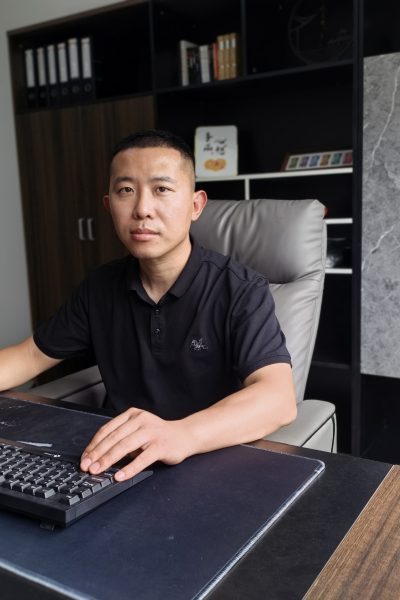 LEE-400x600